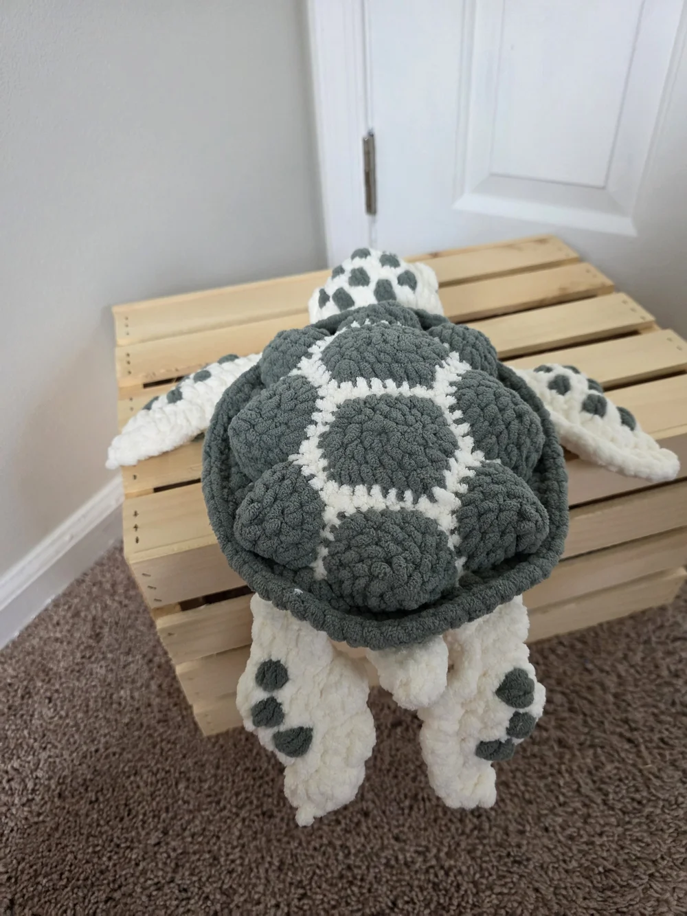 Plush Crochet Turtle Pet Toy - White and Gray
